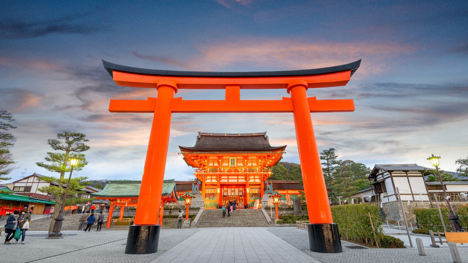 Why Fushimi Inari Taisha Is One of the Best Temples in Japan