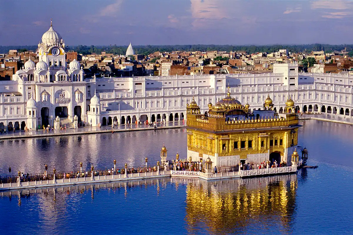 Golden temple : one of the peaceful temple